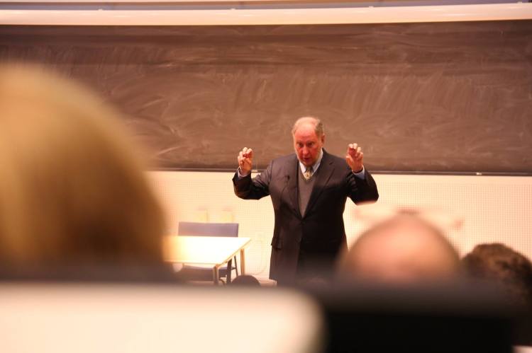 Harvard Professor Robert Putnam during his lecture at Roskilde University, December 11th 2014 Photo: IPAP International Public Administration and Politics, RUC